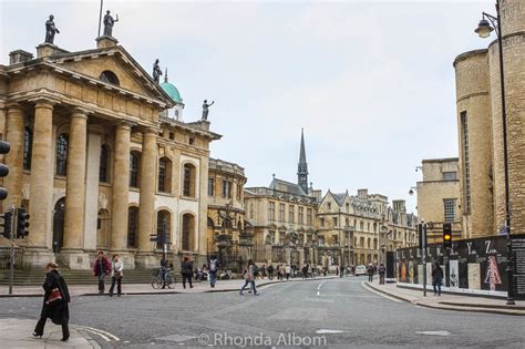 Er wonen ruim 150.000 mensen. Classic Architecture of Oxford England | Albom Adventures