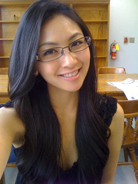 【画像】海外サイトが ”アジアの可愛い女の子” を選んだ結果 ポッカキット