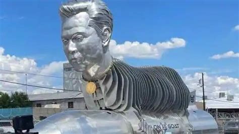 Elon Musk Fans Build 30 Foot Statue Of Twitter Boss Riding A Rocket See Here World News