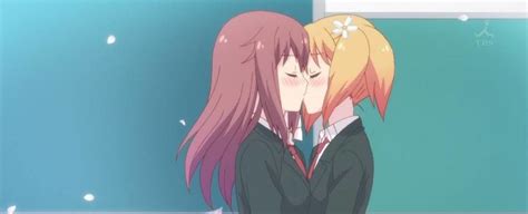 Anime Lesbian Kiss DotComStories