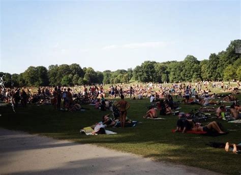 Get Naked Englischer Garten The Flushing Meadows Design Hotel Bar Munich