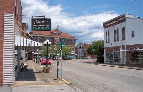 10 Small Towns In Kentucky With Great Restaurants
