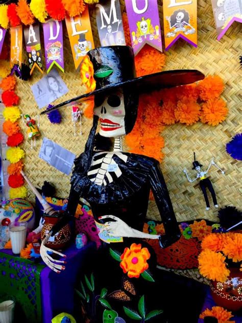 La Catrina The Classic Day Of The Dead Symbol Mamá Maggies Kitchen