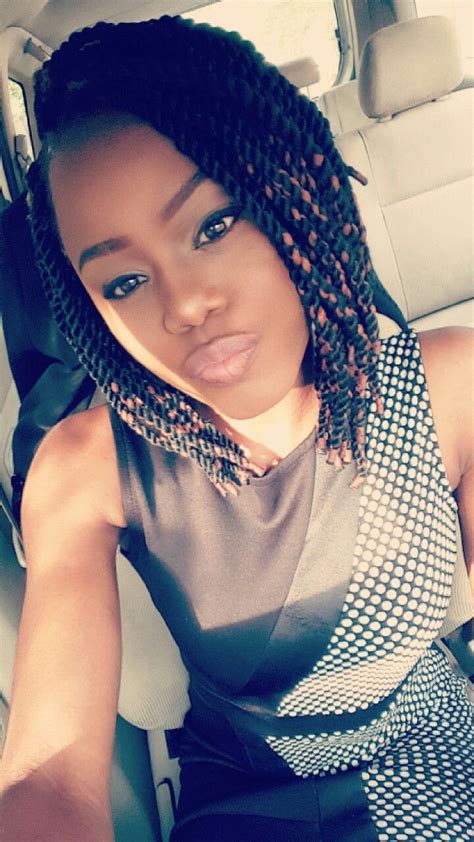 Braids adjoined close to the head allow creating any patterns on it. Don't Know What To Do With Your Hair: Check Out This Trendy Ghana Braided Hairstyle | Cool braid ...