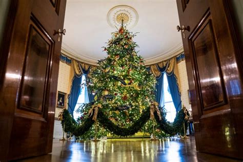 The White House Decorations For Christmas 2021