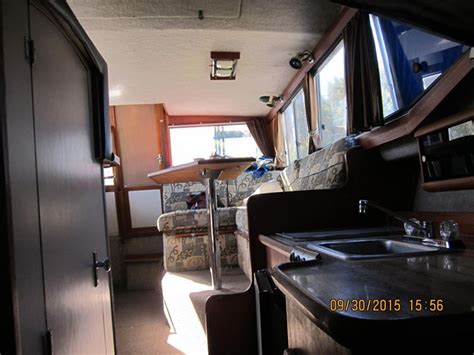 Bayliner 30 ft cabin cruiser. 30′ 1986 Bayliner Cabin Cruiser