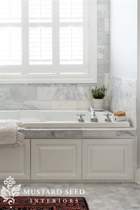One swipe can help eliminate 99.9% of unwanted germs & bacteria in your home. deep cleaning | how to clean a jetted tub | Miss Mustard Seed