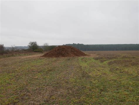 Poultry Manure Waiting To Be Spread David Pashley Geograph Britain And Ireland