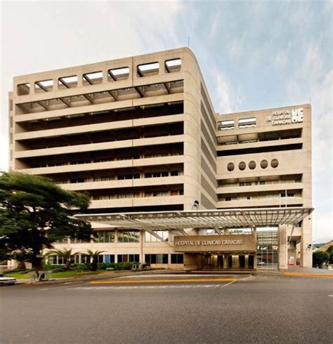 1980 hospital de clínicas caracas fundación arquitectura y ciudad