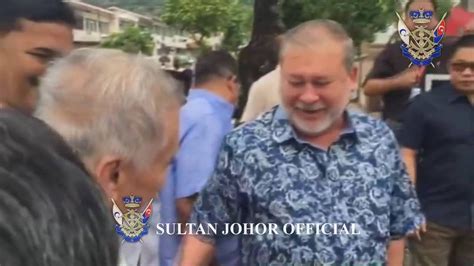 Flight route prices based on searches on cheapflights within the last 3 days, monthly prices based on aggregated historical the cheapest flights to penang are usually found when departing on a monday. Sultan of Johor : Visit to Penang Island, May 2016. - YouTube