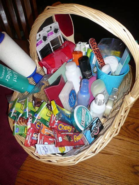 Check out our wedding survival kit selection for the very best in unique or custom, handmade pieces from our bridesmaids' gifts shops. Twins in the Cities: Wedding Day Survival Kit