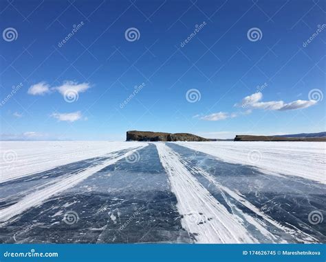Road On The Ice Of Lake Baikal Stock Image Image Of Blue Distance
