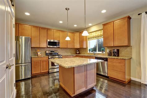 Fortunately, there are alternatives to replacement. 2020 Cabinet Refacing Costs | Replacing Kitchen Cabinet ...