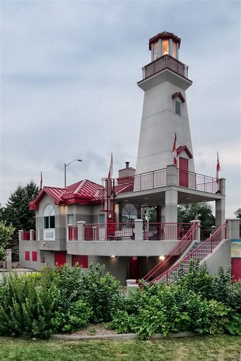 Port Credit Lighthouse Lighthouse Pictures Beautiful