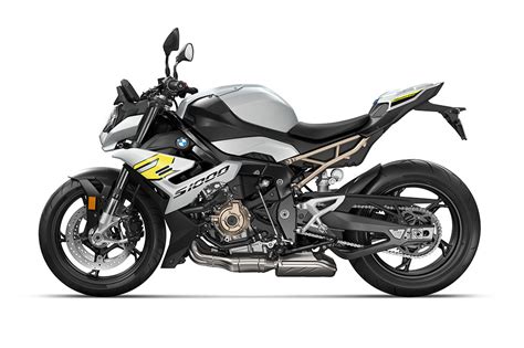 The styling of the bike is the. BMW S 1000 R 2021 | Club del Motorista KMCero