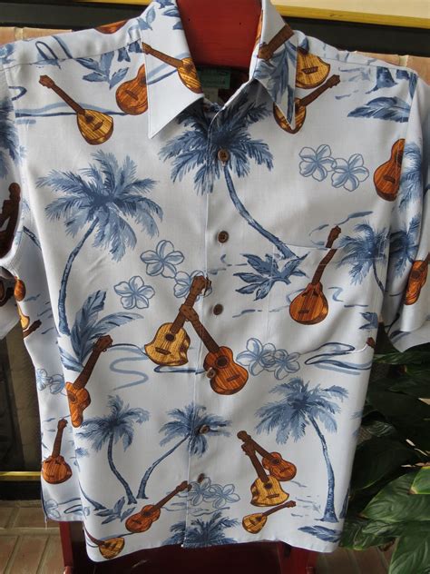 S Mens Hawaiian Aloha Shirt By Reyn Spooner Size Small Etsy