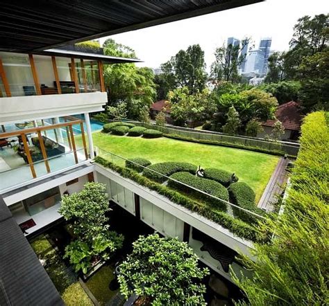 Rooftop Lawn House With Huge Glass Walls Modern House Designs