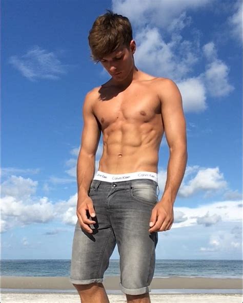 Dangerously Hot Men In Jeans And Denim Pinterest Hot Guys Man