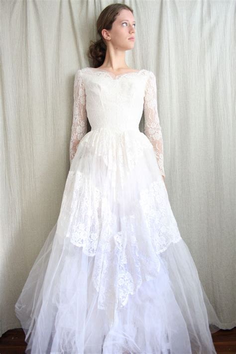 It will be used automatically at checkout. Vintage Wedding Dress For Sale