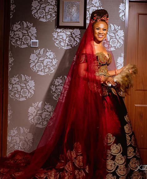 Disney Needs To Take Notes As This Nigerian Couple Shows Them What A Fabulous Royal Wedding Gown