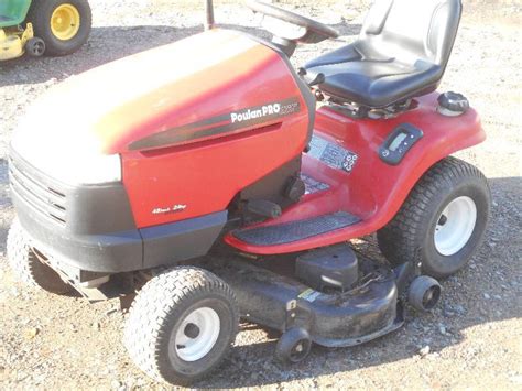 Poulan Pro Xt Lawn Tractor 24hp Br Le Fall Lawn Equipment K Bid