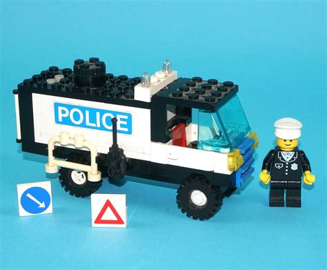 Lego 6450 Classic Town Mobile Police Truck Light And Sound 100 Complete