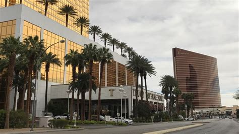 Report 552 Trump International Hotel Employees Furloughed In Nevada Ksnv