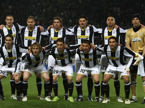 Benvenuti sulla pagina facebook ufficiale di juventus. Soccer: juventus football club