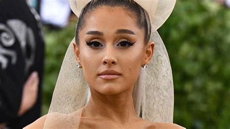 Ariana Grande Turns Down Damehood To Honor Manchester Bombing Victims Report Fox News