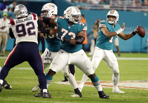 Grading Out The Miami Dolphins Offensive Line Week 2 Play Bvm Sports