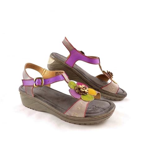 Laura Vita Vaille Floral Sandal With T Strap In Grey Rubyshoesday