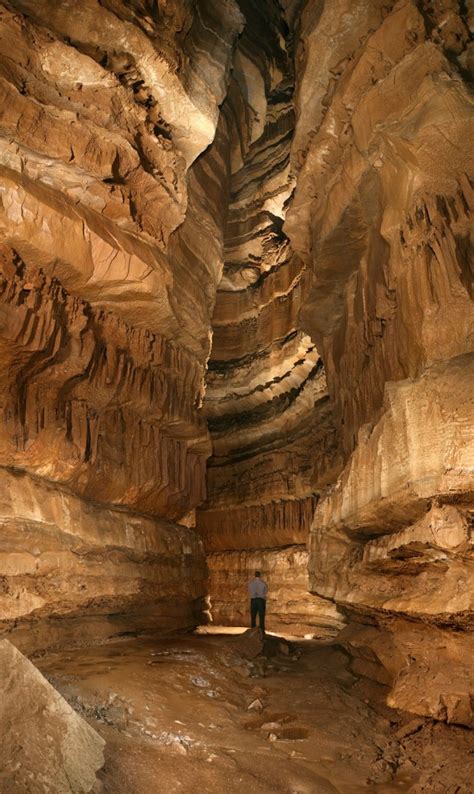 Kentuckys Underground Rock Star Mammoth Cave National Park Twin Cities