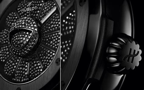 Known for blurring the boundary between fine and commercial art, murakami joins the brand's lineup of collaborative contemporary artists. Hublot Classic Fusion Takashi Murakami All Black inspired ...