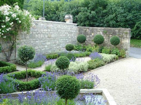 15 Breathtaking Parterre Garden Designs ~ Danielle Finch