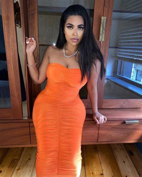 Phiaslay On Instagram “after The Stand Comes The Glory 🧡” Fashion Glam Outfit Bodycon Dress