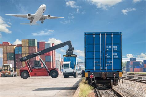 How Technology Is Disrupting Freight And Logistics Industry The Statesman