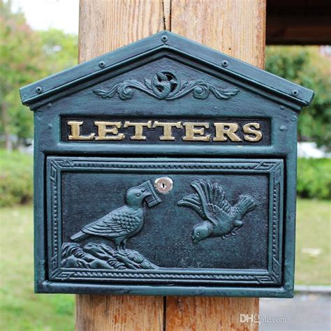 With a few commonly found materials from your local hardware store, you can transform aluminum from a dull gray to a brilliant and impressive black. 2019 Cast Aluminum Mailbox Mail Box Bird Dark Green Wall ...