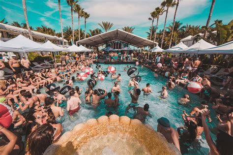 Check Out These Snaps From The Dj Mag Miami Pool Party