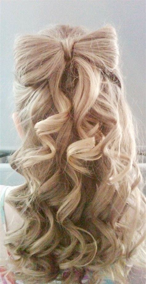 25 Cute Winter Hairstyles For College Girls For Chic Look