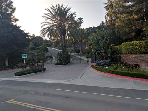 Beverly Hills Estates Entrance Beverly Hills Entrance Estates