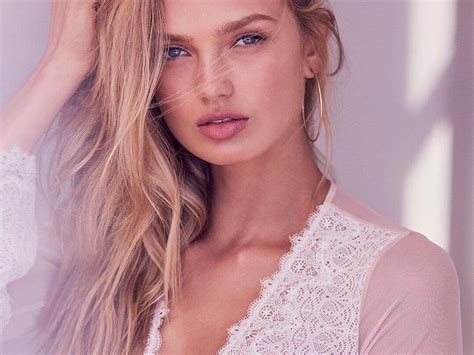 Victoria S Secret Angel Romee Strijd S Guide To Me Day Vogue Arabia