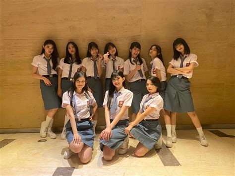 Jkt48 Seragam Sma Korean Uniform School Bff Goals Fashion