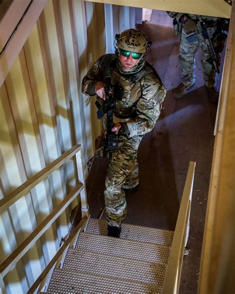Bortac Agents From The Border Patrol Tactical Unit Bortac Flickr