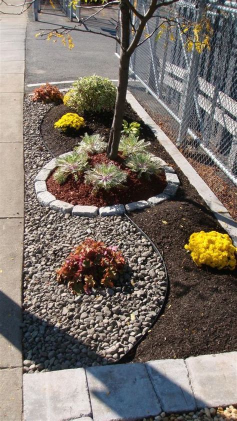 Bark Mulch And Rocks For Landscaping Small Front Yard Landscaping