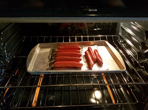 How To Cook Hot Dogs In The Oven How To Do Thing