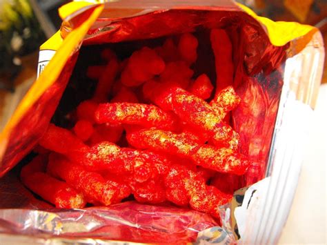 Hot Chicks Eatin Spicy Chips Snack 177 Cheetos Flamin Hot Limón Crunchy Cheese Flavored