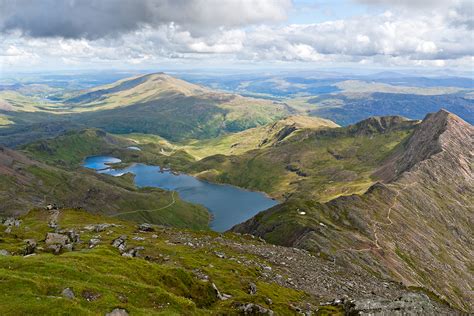 The 6 Paths Of Snowdon Peak And Dale