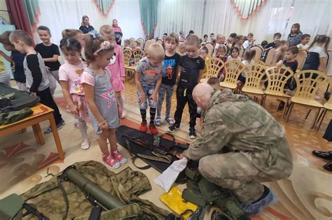 Russian Kindergarteners Learn How To Use Ak 47s Grenades