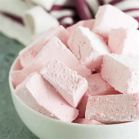 Homemade Strawberry Marshmallows Recipe