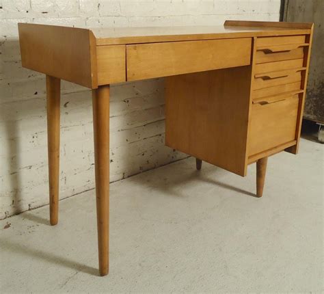Midcentury Paul Mccobb Style Desk For Sale At 1stdibs